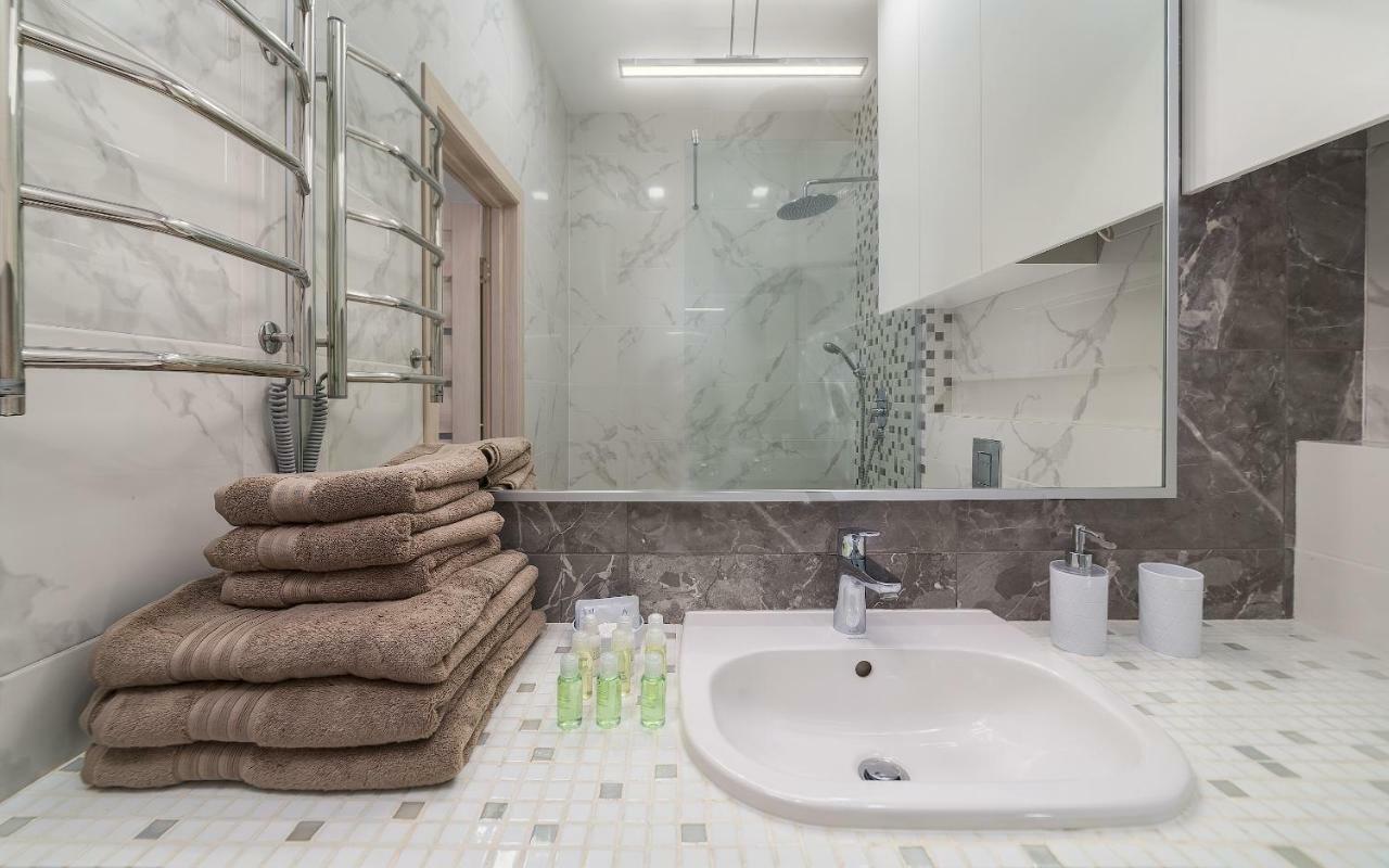Apartments In Arcadia With Sea View Odessa Esterno foto