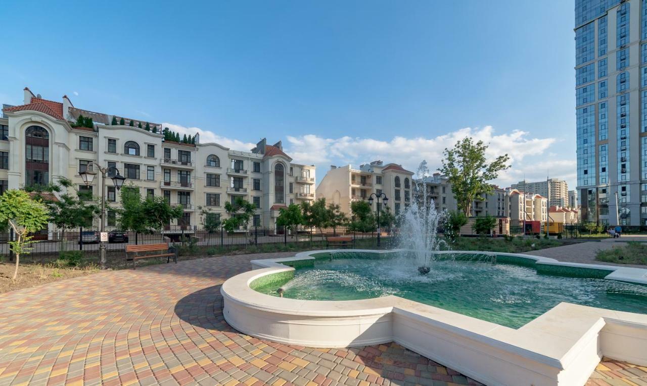 Apartments In Arcadia With Sea View Odessa Esterno foto